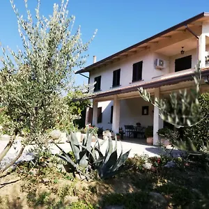  Frühstückspension Ripalta Italien